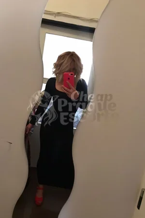 MILF Mila